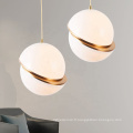 Éclairage suspendu moderne en forme de globe à LED blanches